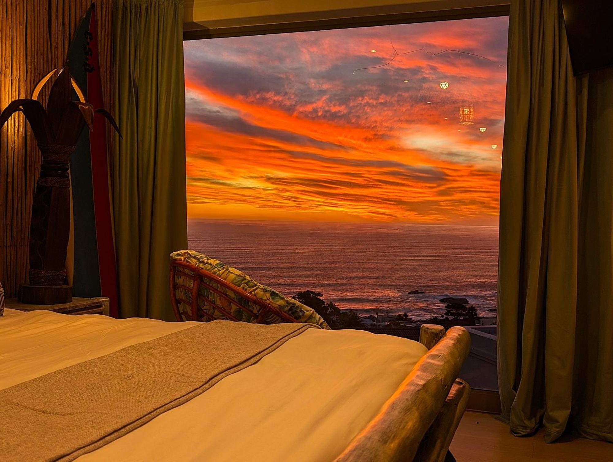 Beachwood Camps Bay Кейптаун Екстериор снимка