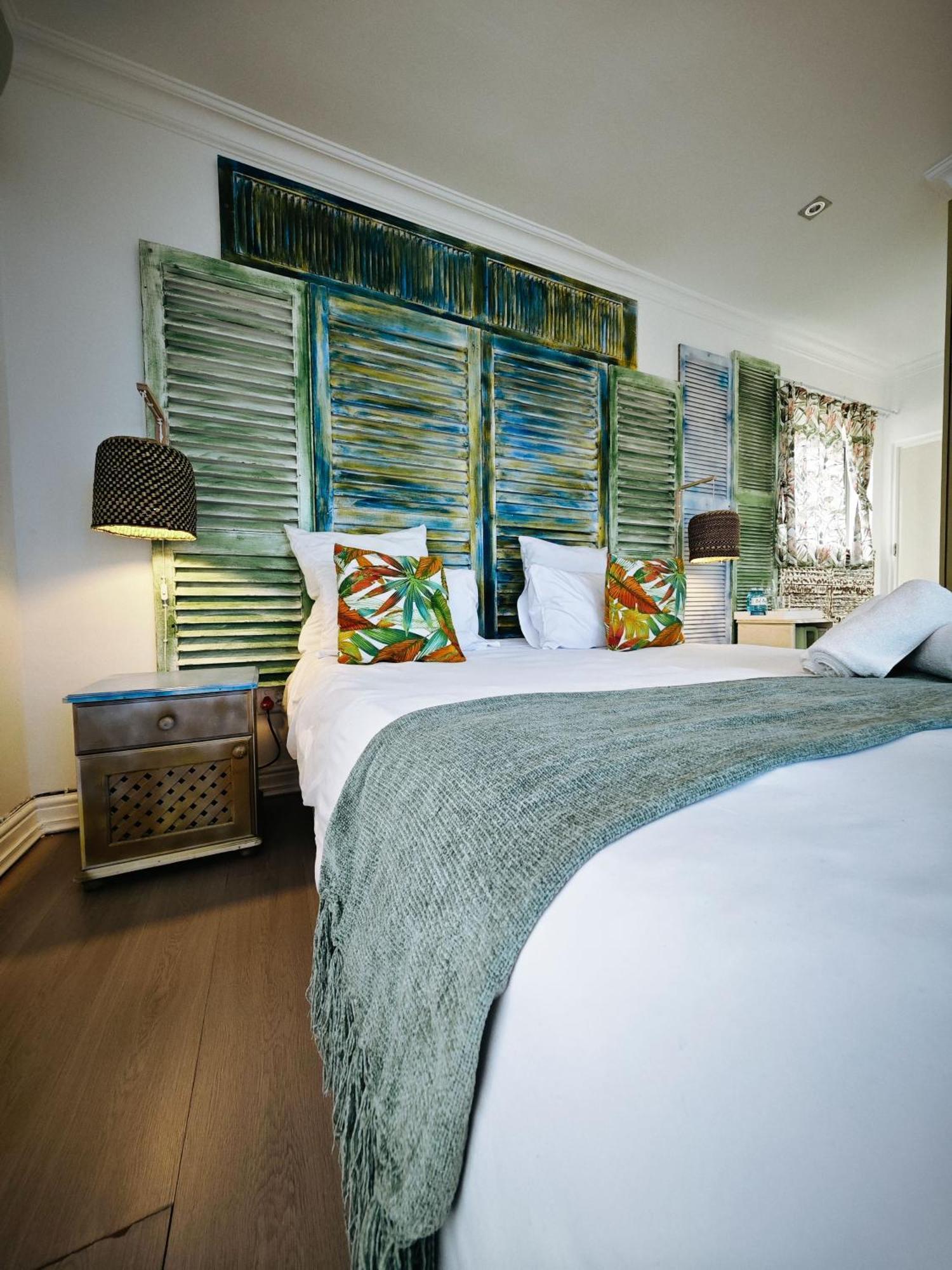 Beachwood Camps Bay Кейптаун Екстериор снимка
